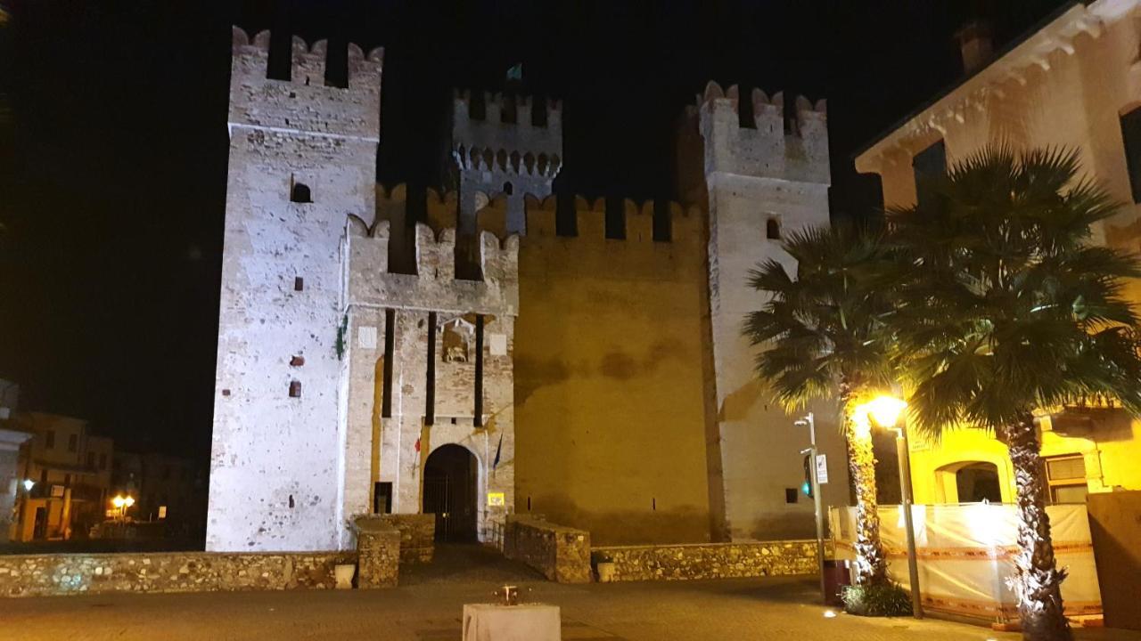 Appartamenti Adriana Sirmione Eksteriør billede