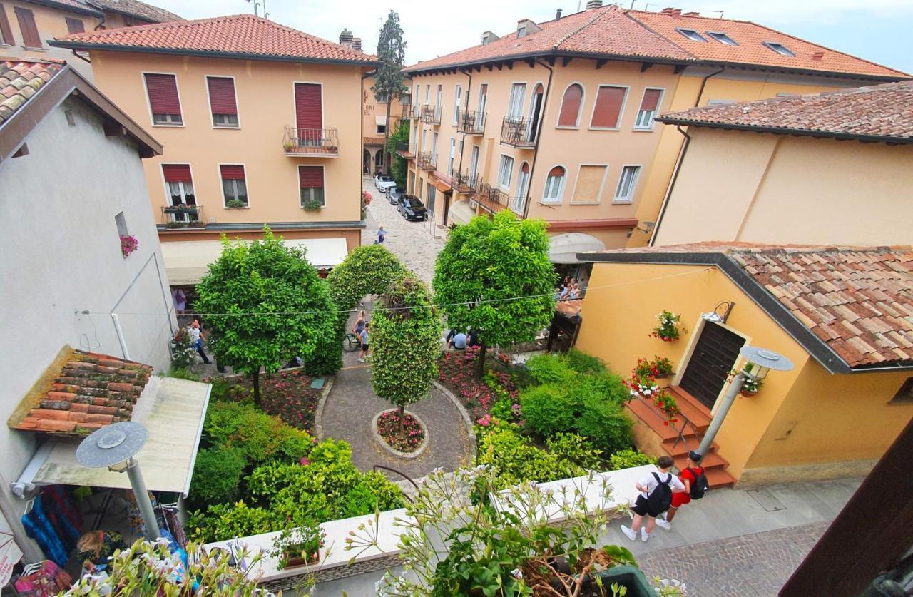 Appartamenti Adriana Sirmione Eksteriør billede